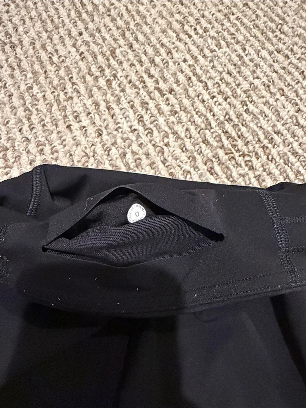 Lululemon Pants Womens 0 Black Base Pace High-Rise HR Reflective Tight 25